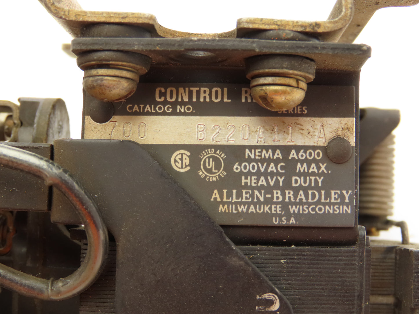 Allen-Bradley 700-B220A11 AC Control Relay 600VAC Nema A600 Ser.A