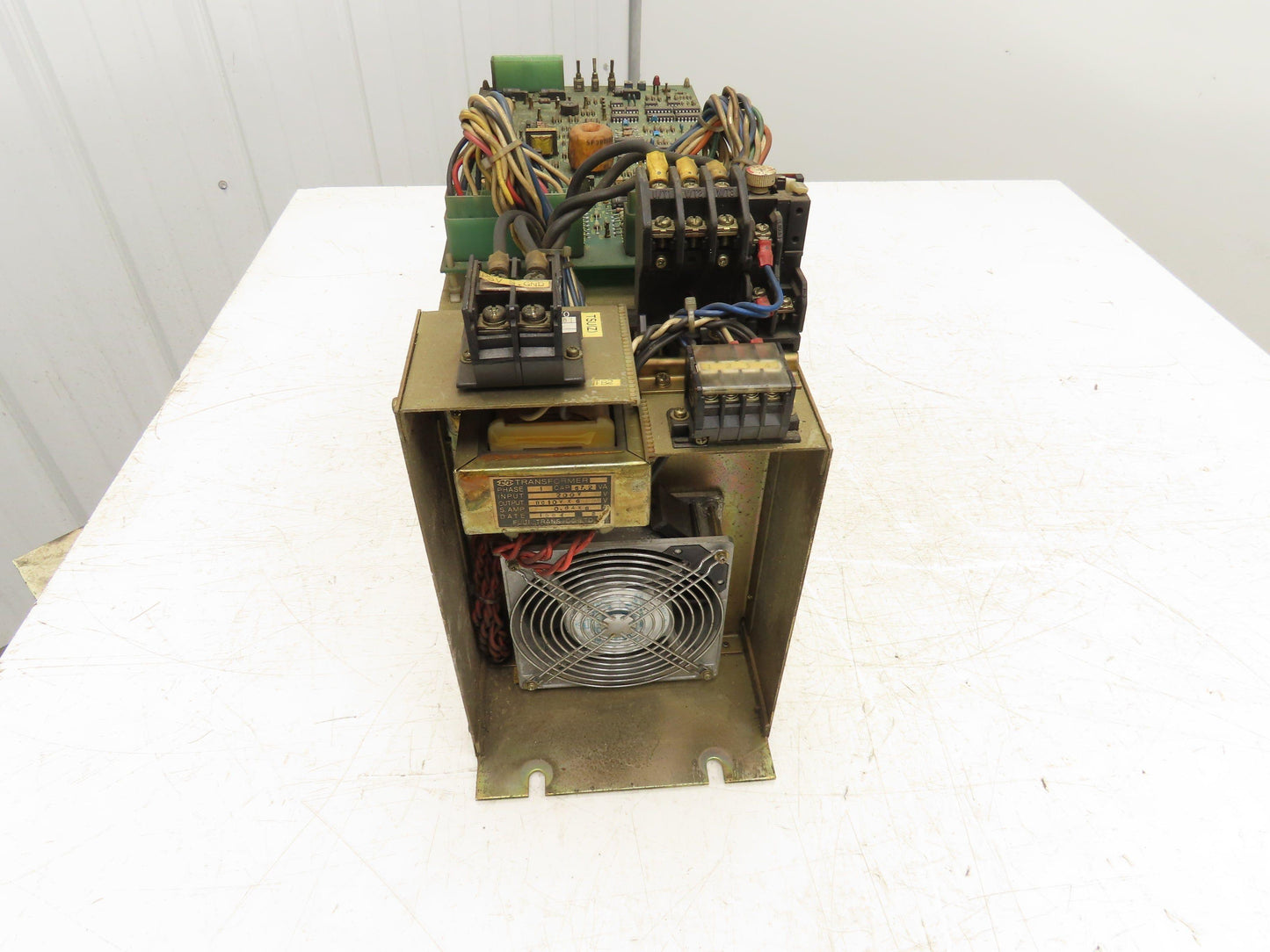 Toshiba ACTS40B Transistor Servo Drive 3 Pole