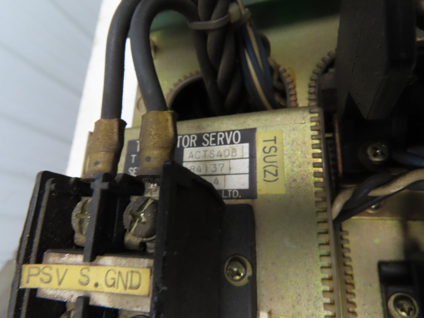 Toshiba ACTS40B Transistor Servo Drive 3 Pole