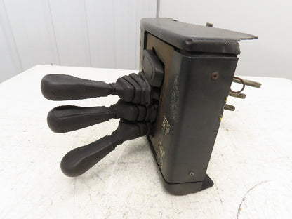 Hyster E60XM-33 Forklift Three Lever Control Unit