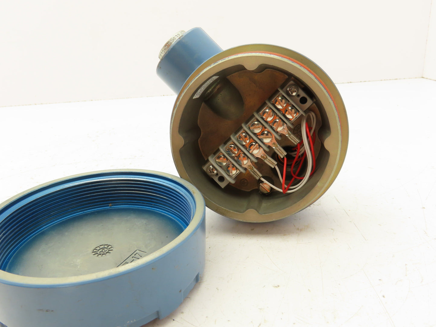 Rosemount 68 Temperature Sensor 12" Probe T51-TE-TW-6341 Explosion Proof Head