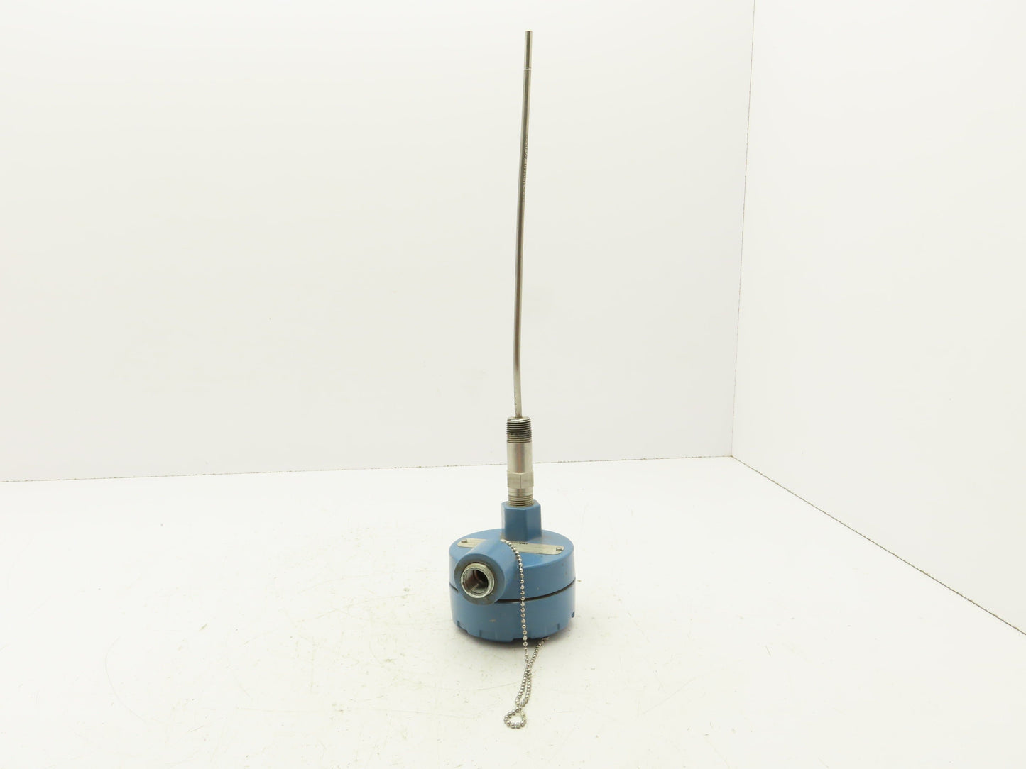 Rosemount 68 Temperature Sensor 12" Probe T51-TE-TW-6341 Explosion Proof Head