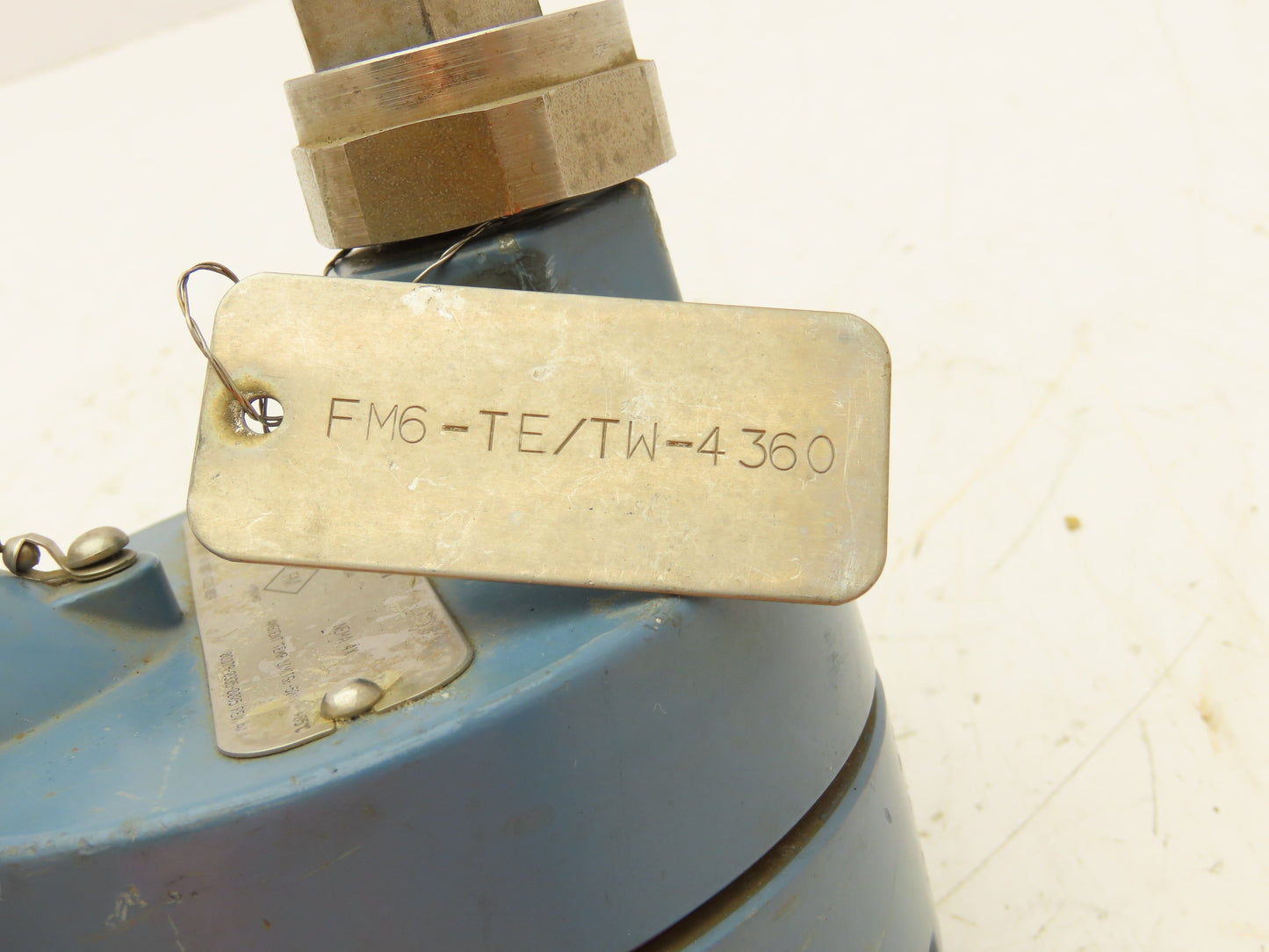 Rosemount 68 Temperature Sensor 12" Probe FM6-TE/TW-4360 Explosion Proof Head