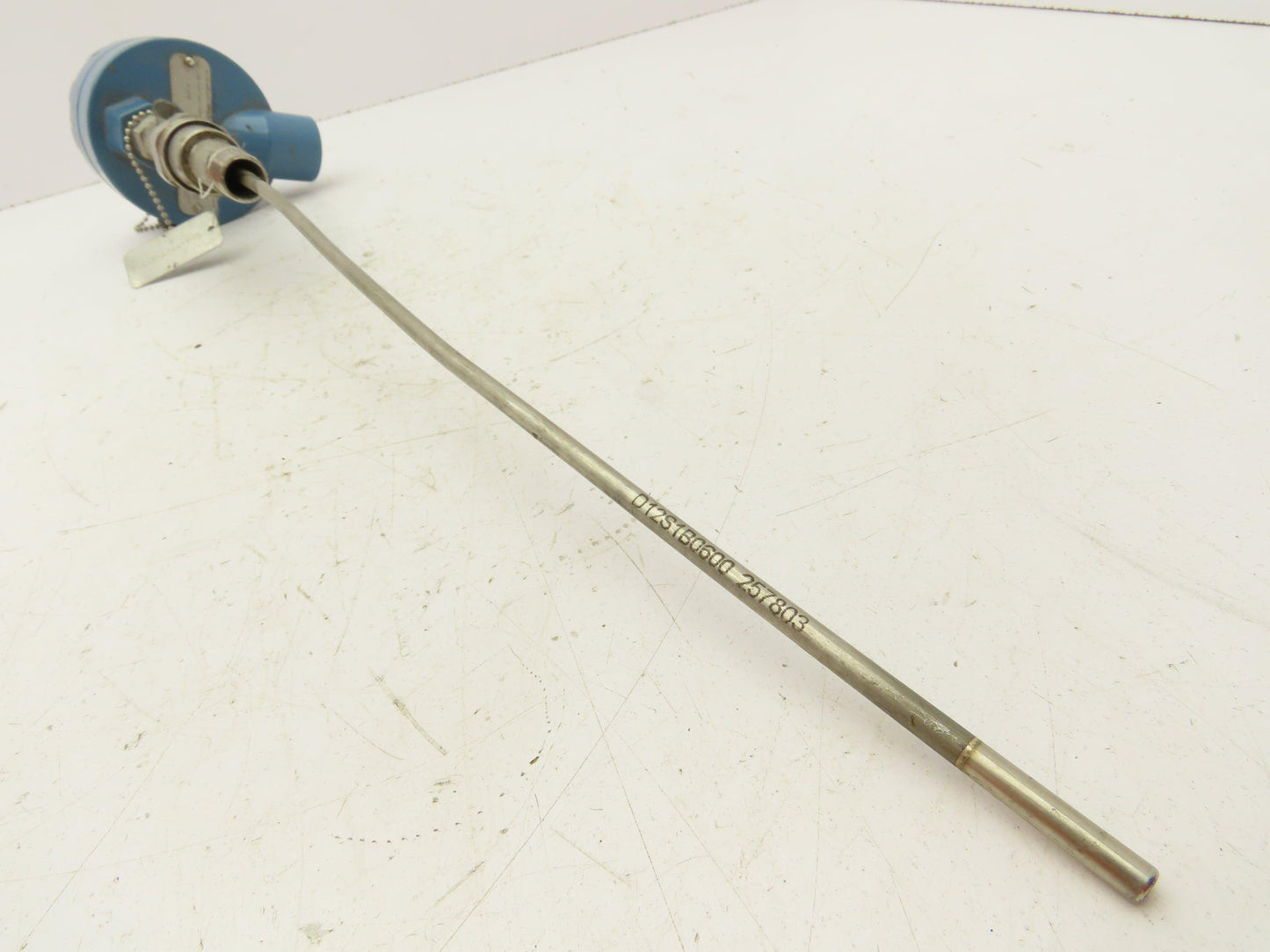 Rosemount 68 Temperature Sensor 18" Probe CM4-TE/TW-1329 Explosion Proof Head