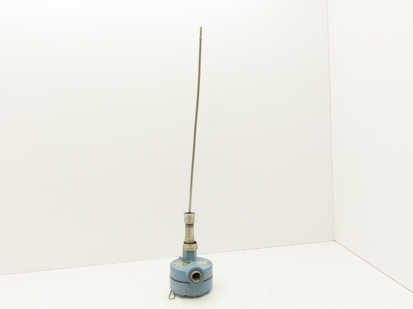 Rosemount 68 Temperature Sensor 18" Probe NEMA 4X Explosion Proof Head
