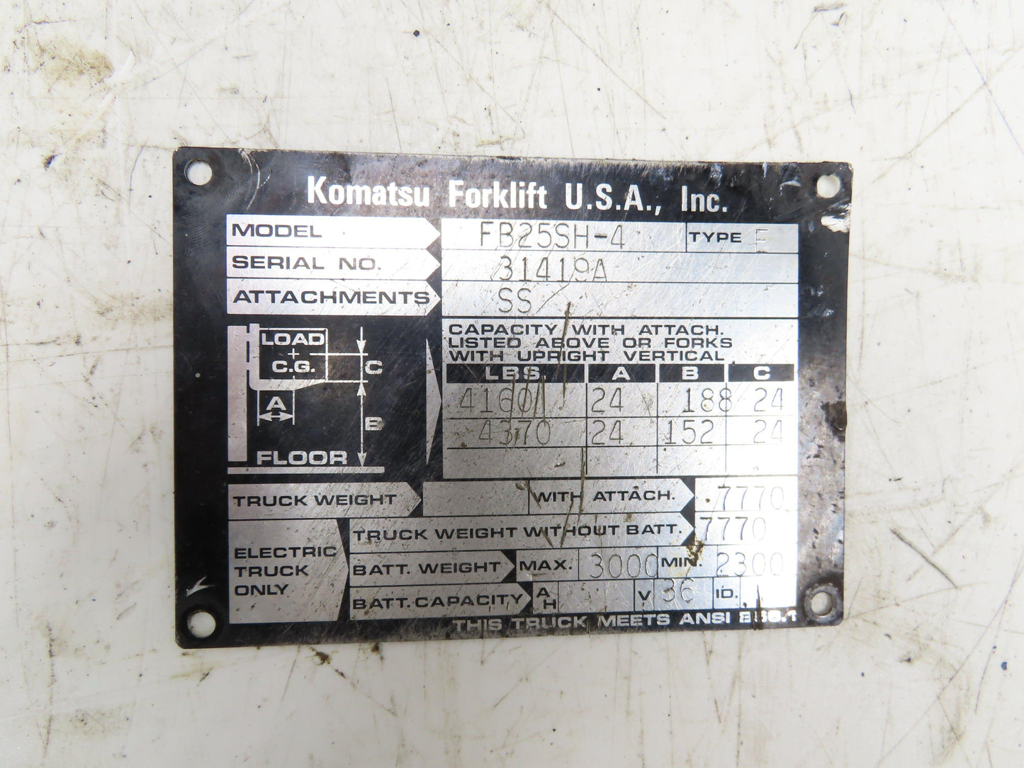 General Electric 3BB-1B-A3210 Komatsu Forklift FB25SH-4 Motor Pump 11.4HP