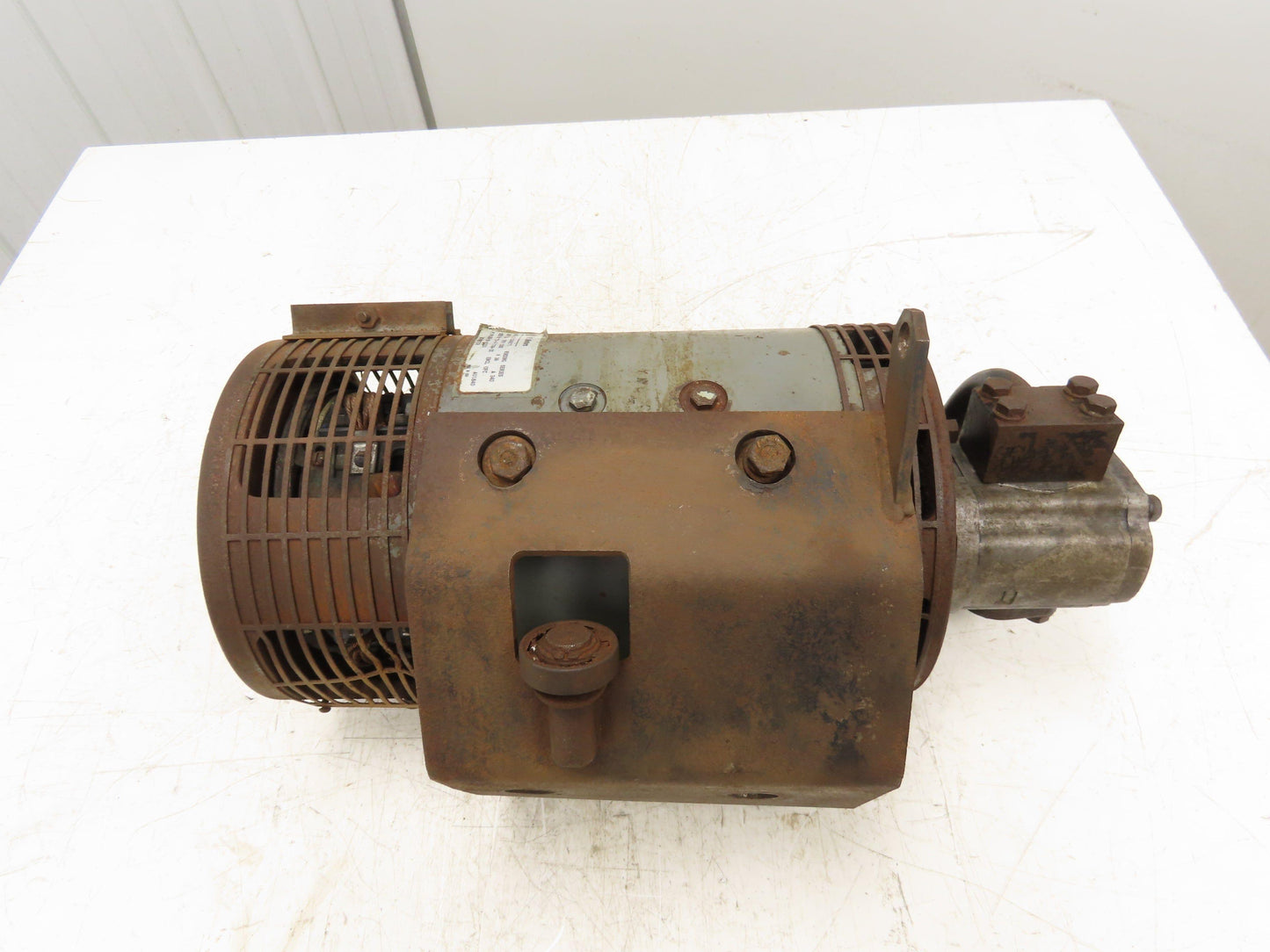 General Electric 3BB-1B-A3210 Komatsu Forklift FB25SH-4 Motor Pump 11.4HP