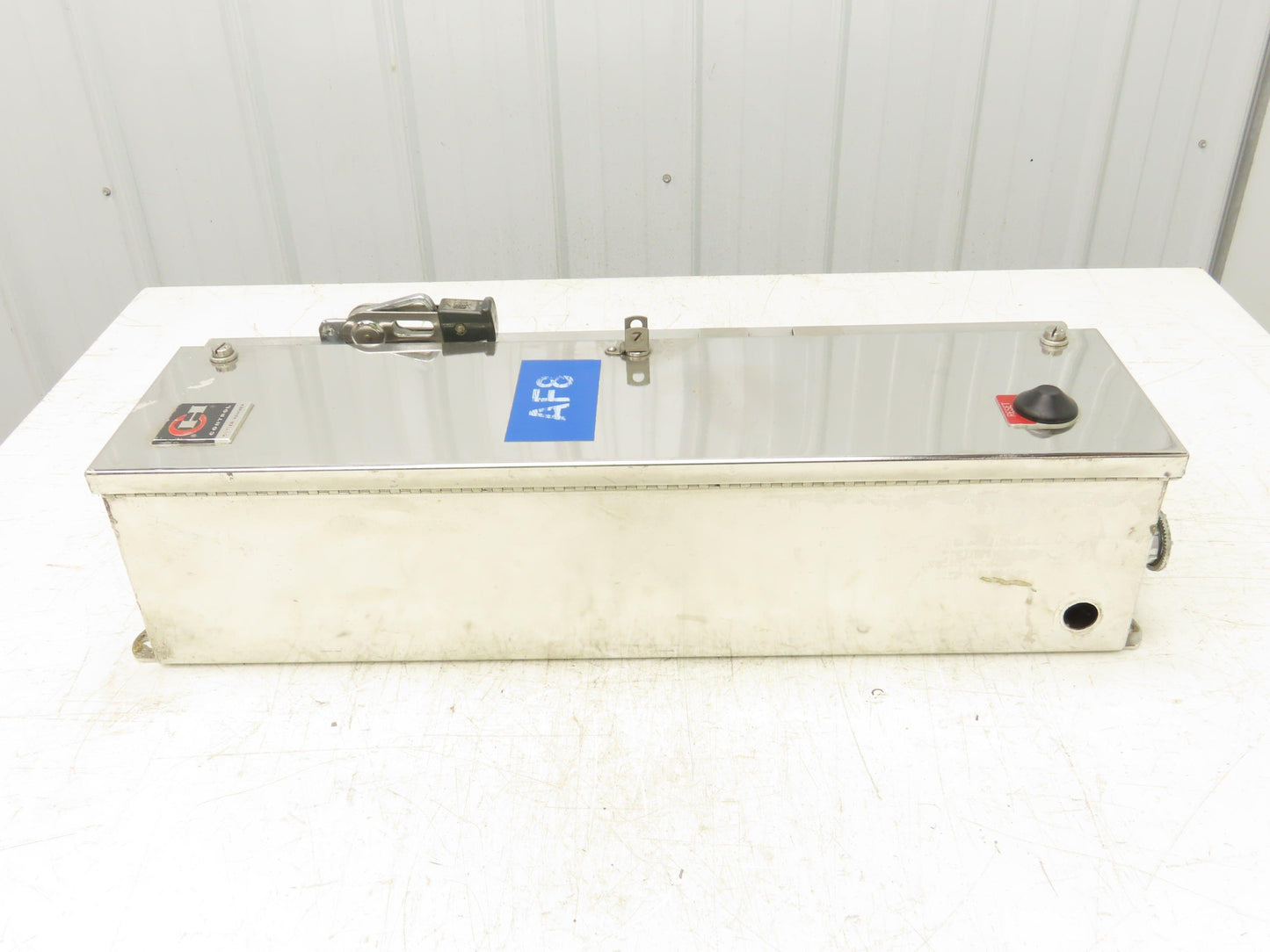 Cutler Hammer A30CWA0 Combination Motor Starter Size 1 Stainless 10Hp Non Fused