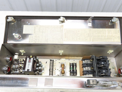 Cutler Hammer A30CWA0 Combination Motor Starter Size 1 Stainless 10Hp Non Fused