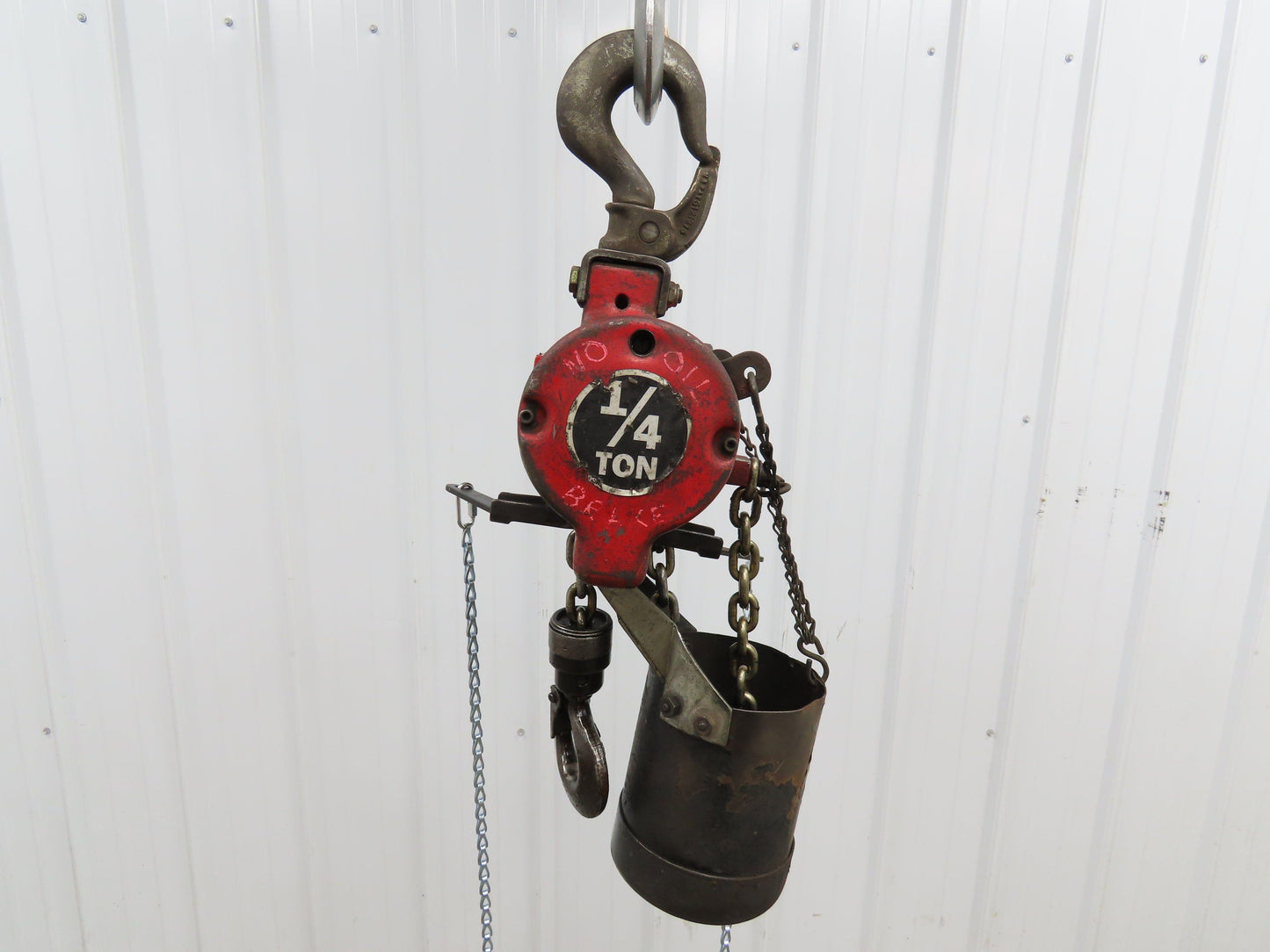 Aro R 1/4 Ton 500lb Pneumatic Air Chain Hoist 7'8" Lift Travel Pull Chain