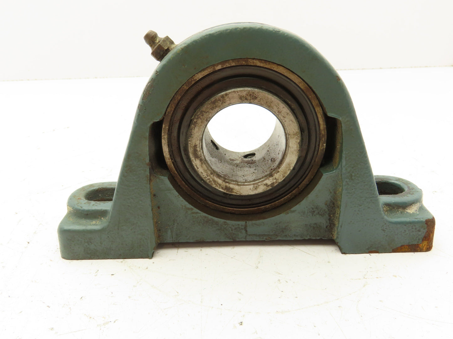 Dodge P2B-SC-112 Pillow Block Bearing 1-1/2" Bore 2-Bolt Base