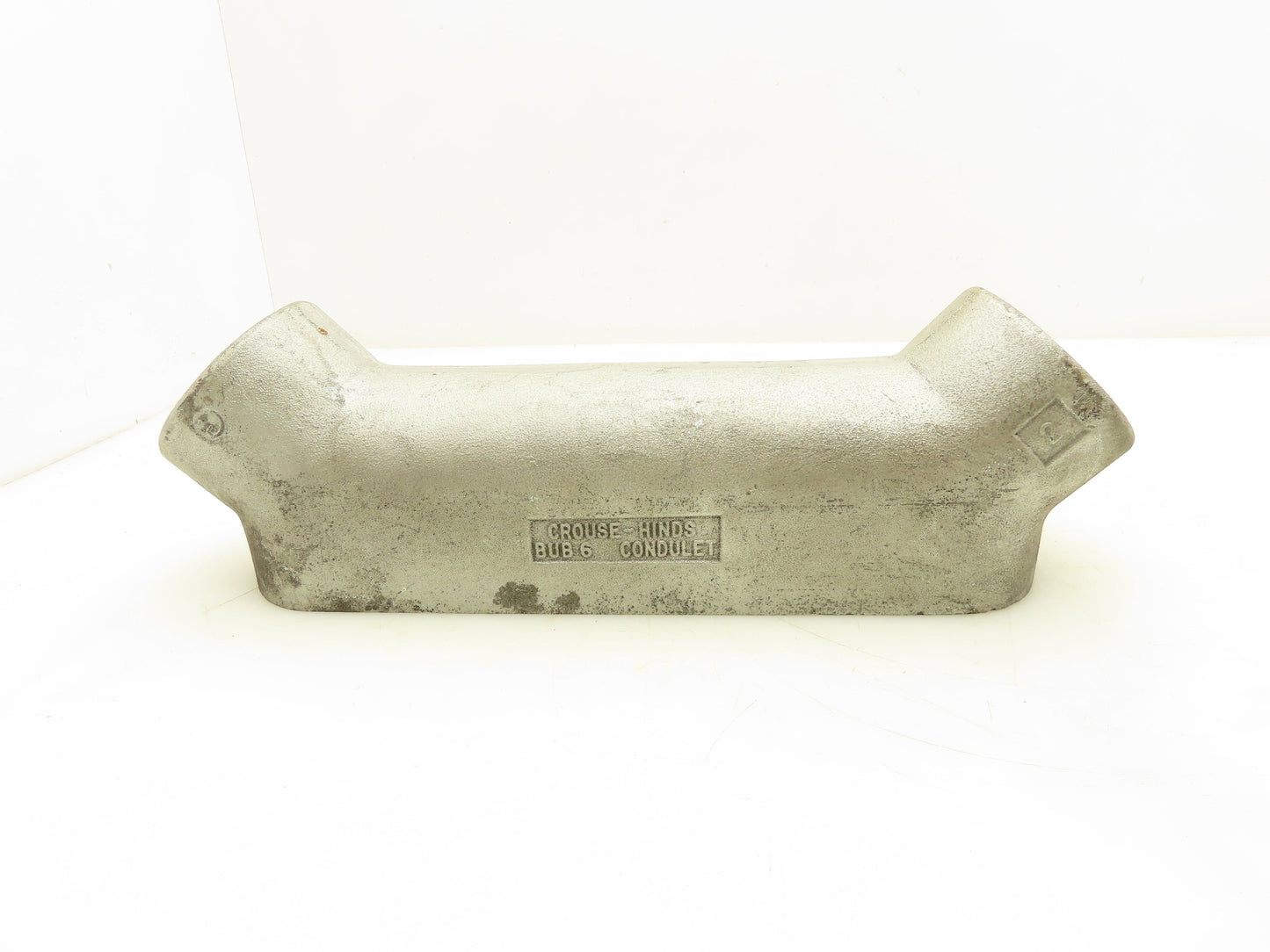 Eaton Crouse-Hinds BUB6 Conduit Body Hub Sizes 2"NPT 75.0 Cubic Inch