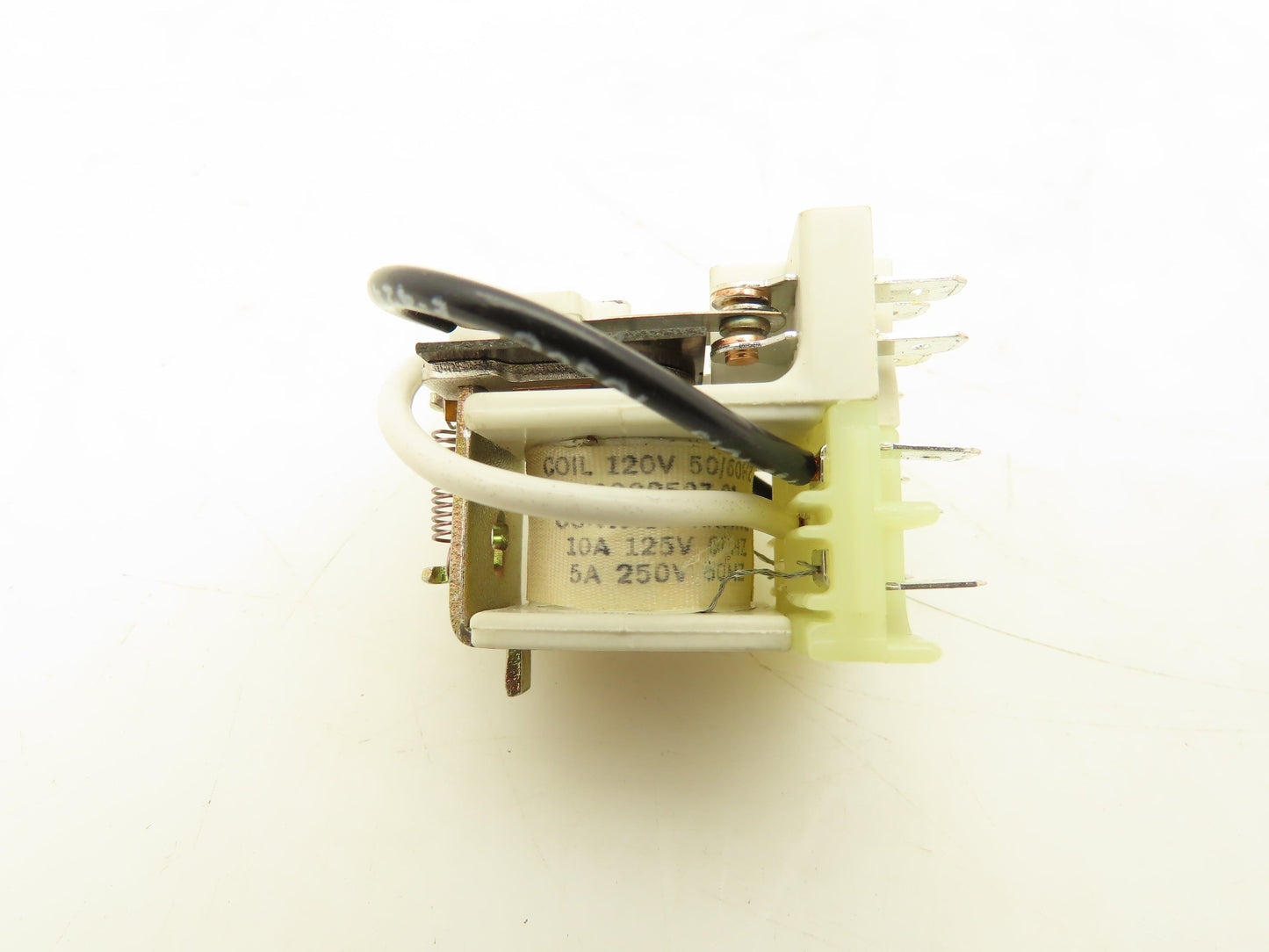 Trane RL 0777 Essex Relay 125-250V 10A 60HZ