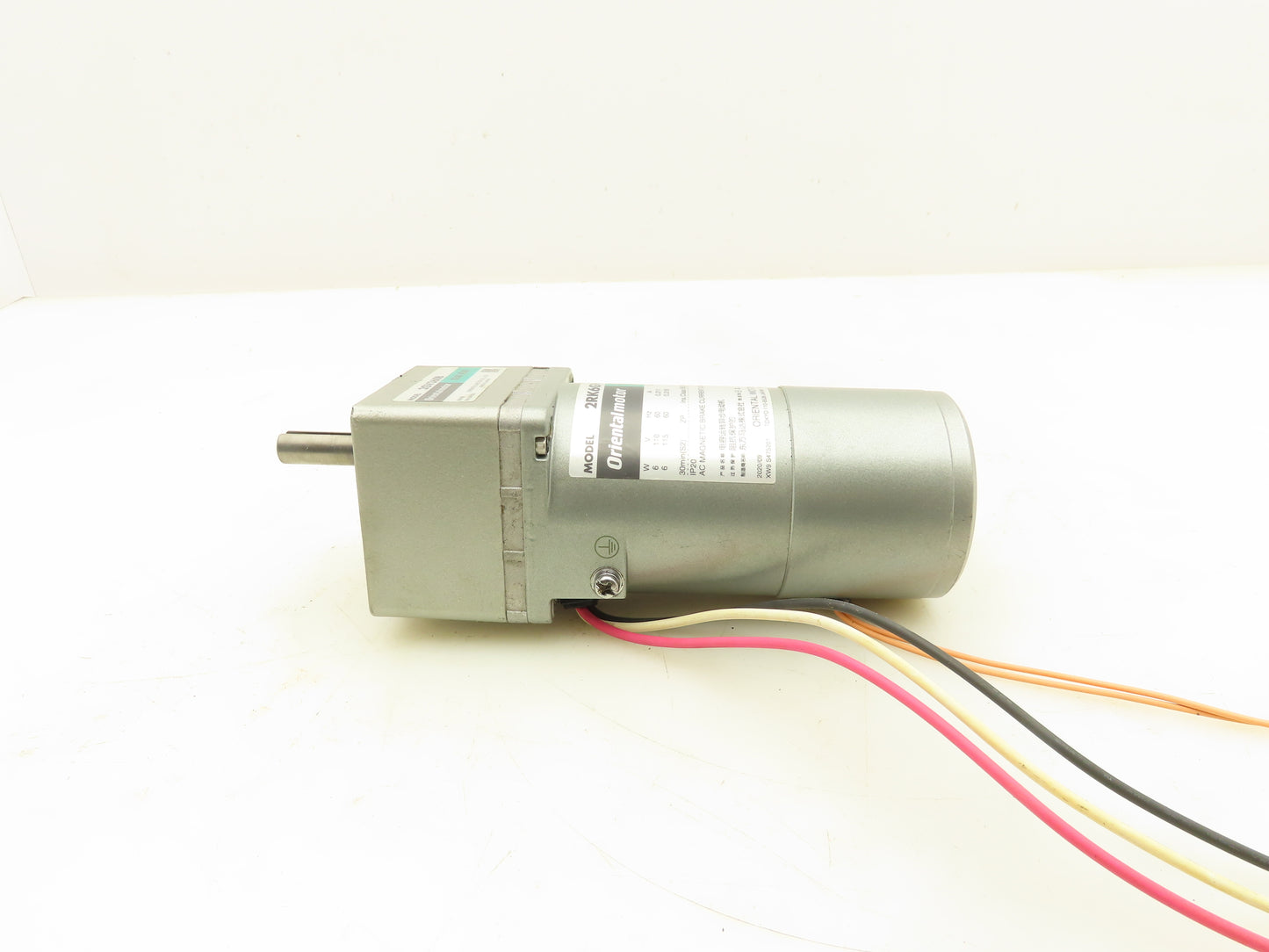 Orientalmotor 2RK6GV-UAM Gearmotor 6W 1/125Hp 115V 1PH 360:1 Gearhead 2GV360B