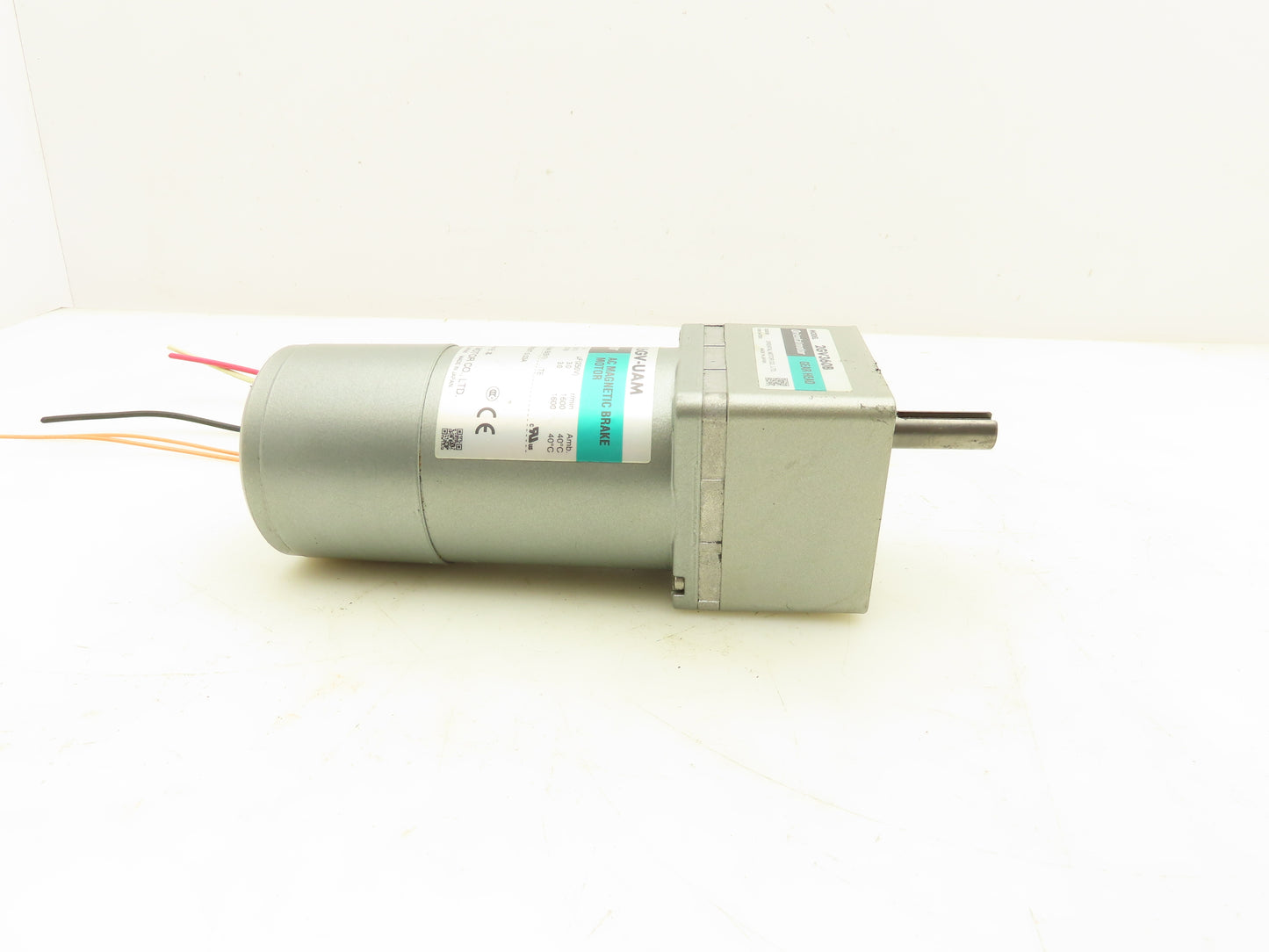 Orientalmotor 2RK6GV-UAM Gearmotor 6W 1/125Hp 115V 1PH 360:1 Gearhead 2GV360B