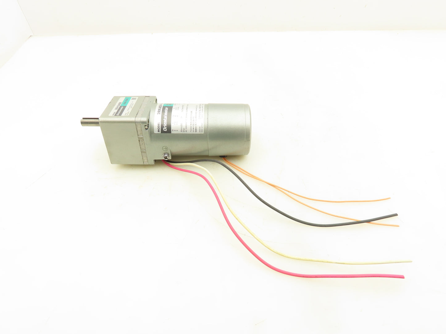 Orientalmotor 2RK6GV-UAM Gearmotor 6W 1/125Hp 115V 1PH 360:1 Gearhead 2GV360B