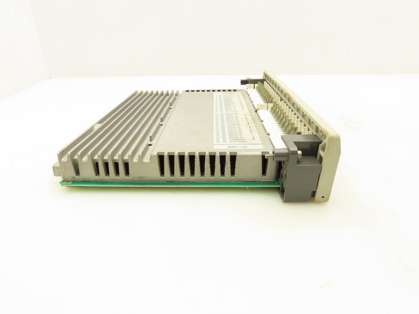 Modicon/AEG AS-B807-132 Input Module 120VAC 32 Point Lot Of 3