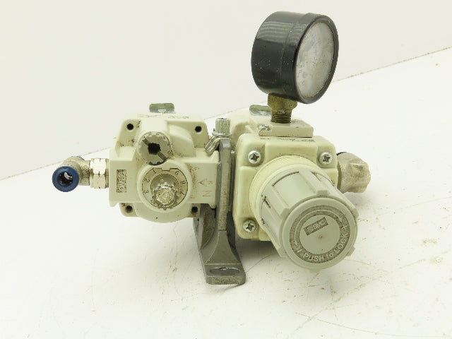 SMC AW30-N02-2Z-B Filter Regulator and Lubricator AL30-N02-2Z-A Unit 150 psi