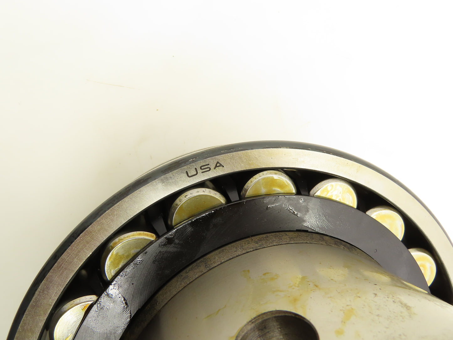 FAG 22226E Spherical Roller Bearing 130x230x64mm