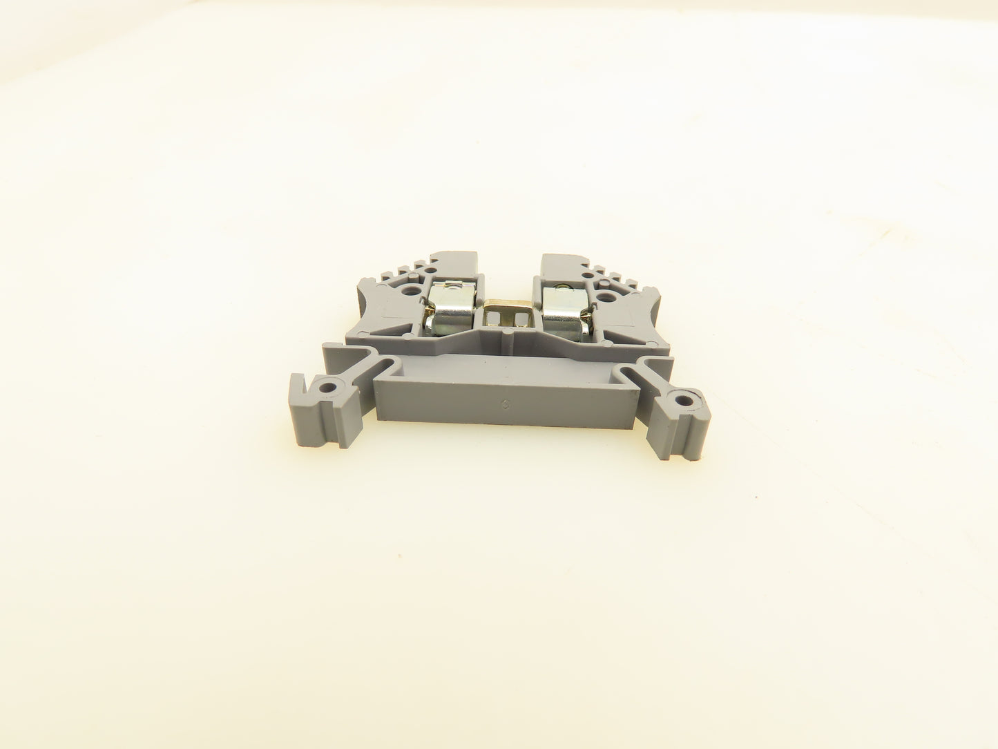 MI EURO 4 Terminal Block Gray 750V 4mm Lot of 22