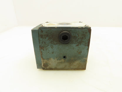 Vickers DG4S4 017C 50 Solenoid Operated Directional Control Valve