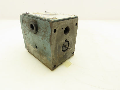 Vickers DG4S4 017C 50 Solenoid Operated Directional Control Valve