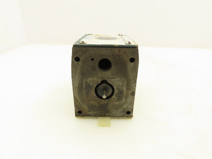 Vickers DG4S4 017C 50 Solenoid Operated Directional Control Valve