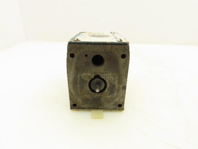 Vickers DG4S4 017C 50 Solenoid Operated Directional Control Valve