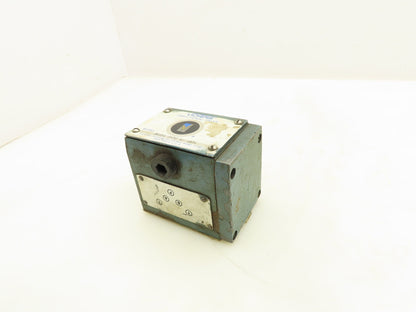 Vickers DG4S4 017C 50 Solenoid Operated Directional Control Valve