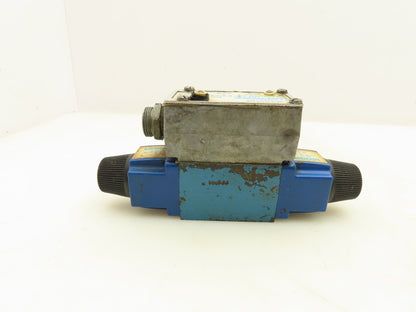 Vickers DG4V-3-2C-M-WLB-40 Hydraulic Directional Control Solenoid Valve 110/120V