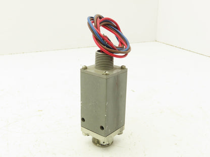 ITT Aerospace Controls 125P1C3-40 Pressure Switch 125/250VAC 5A 1/4"NPT