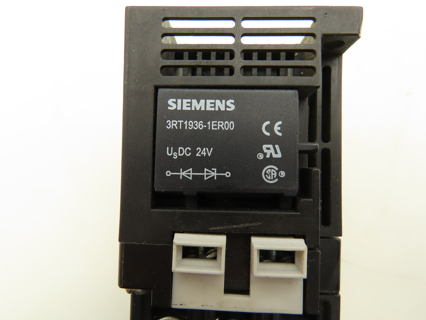 Siemens 3RT1036-1BB40 Motor Starter Contactor 460VAC 40HP Aux Relay 24VDC Coil