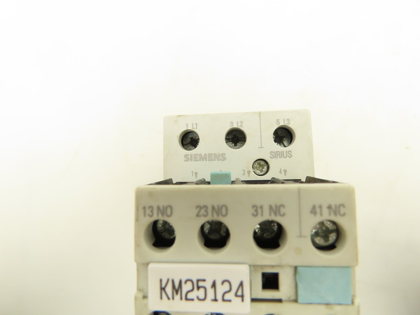 Siemens 3RT1036-1BB40 Motor Starter Contactor 460VAC 40HP Aux Relay 24VDC Coil