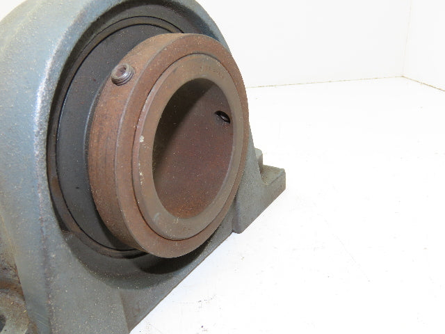 SKF P2B 212 Pillow Block Bearing 2-3/4" Bore 2-Bolt
