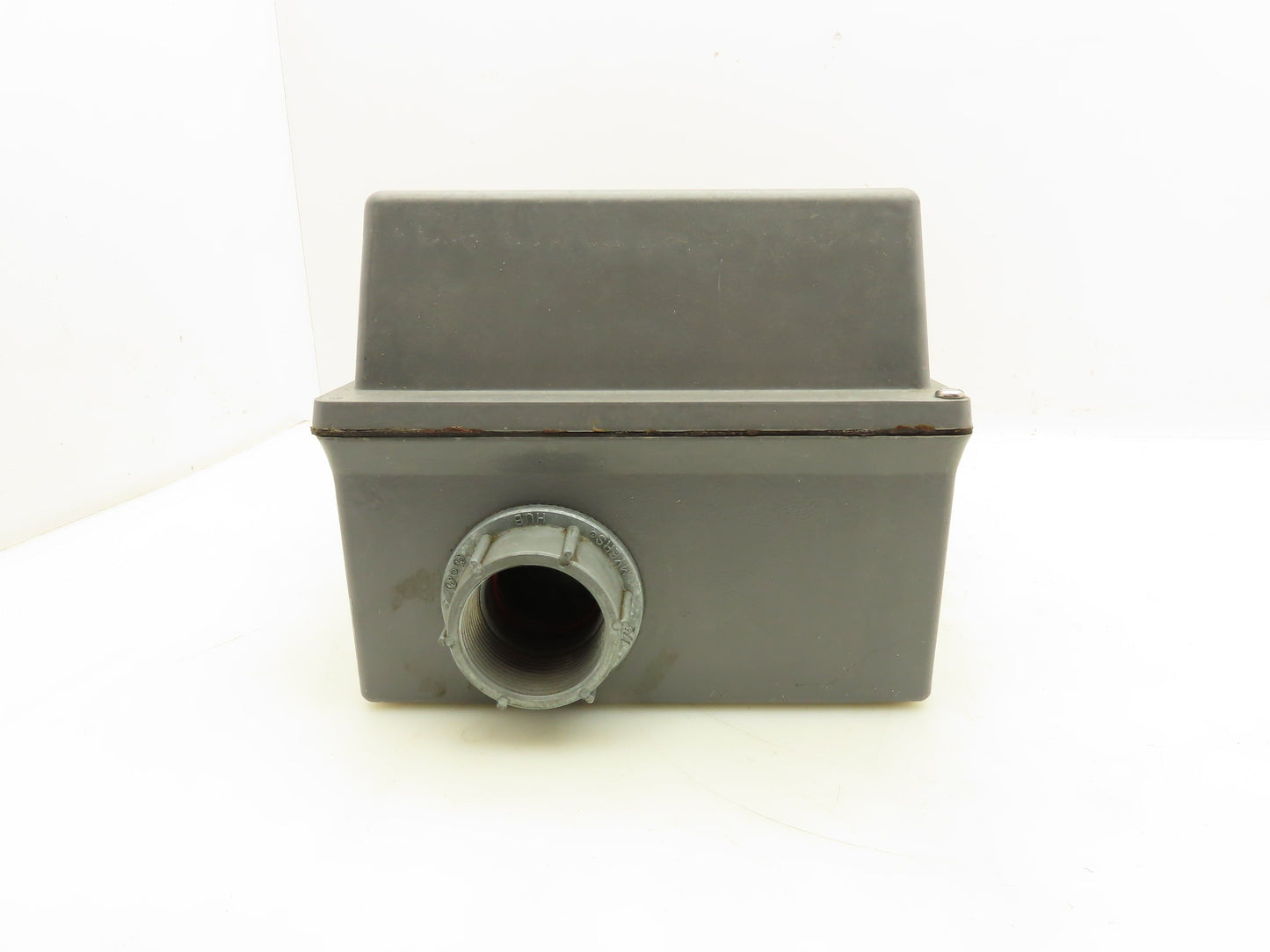 Square D 8903LWW80V02 Electrical Enclosure 11-1/2x8x4" 1-1/2"NPT 3/4"NPT Plastic