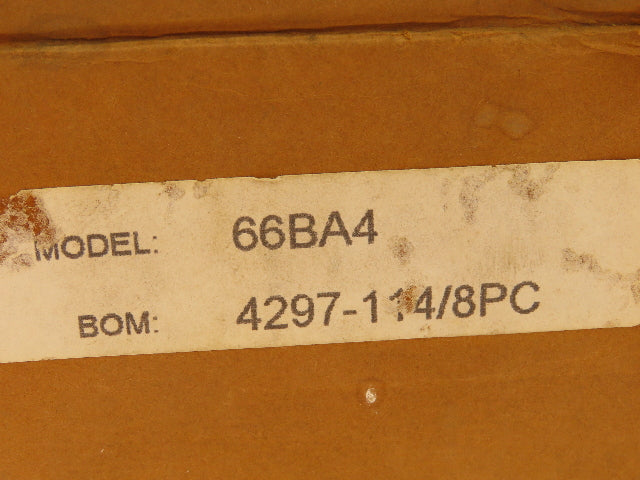 Moore 4297-114/8PC pneumatic relay 1:4 Ratio Amp Red 1/4" NPT