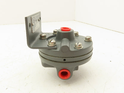 Moore 4297-114/8PC pneumatic relay 1:4 Ratio Amp Red 1/4" NPT