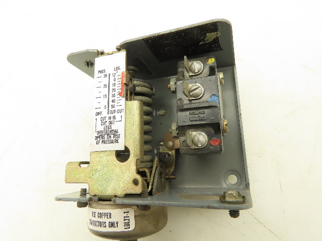 Johnson Controls P70FC-1 HVAC Pressure Range Switch Lot of 3