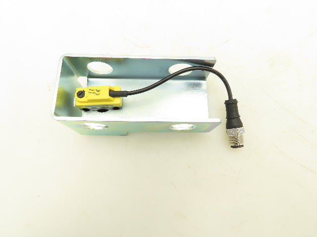 Banner QS18VP6LPQ5 Photoelectric Sensor W/ Mounting Bracket Reflector