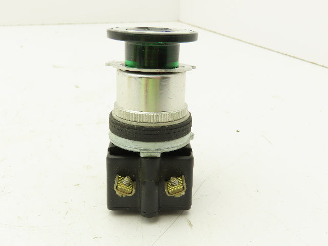 Square D KR-8P1G Illuminated Green Pushbutton Momentary Push-Pull 120V KM1