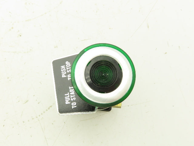 Square D KR-8P1G Illuminated Green Pushbutton Momentary Push-Pull 120V KM1