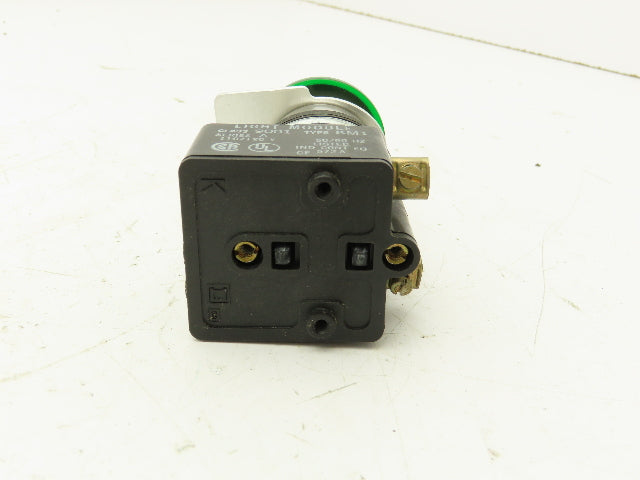 Square D KR-8P1G Illuminated Green Pushbutton Momentary Push-Pull 120V KM1