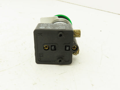 Square D KR-8P1G Illuminated Green Pushbutton Momentary Push-Pull 120V KM1