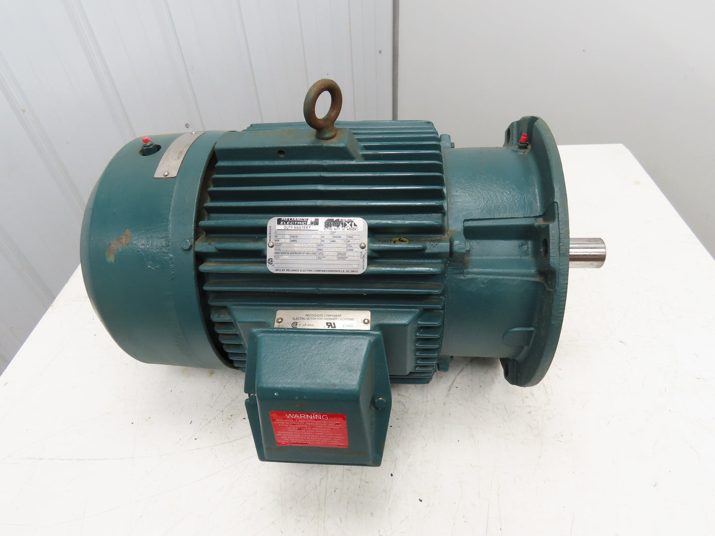 Reliance 841XL Severe Duty AC Motor 15Hp 13A 3500 RPM 575V 3PH 254TD Flange
