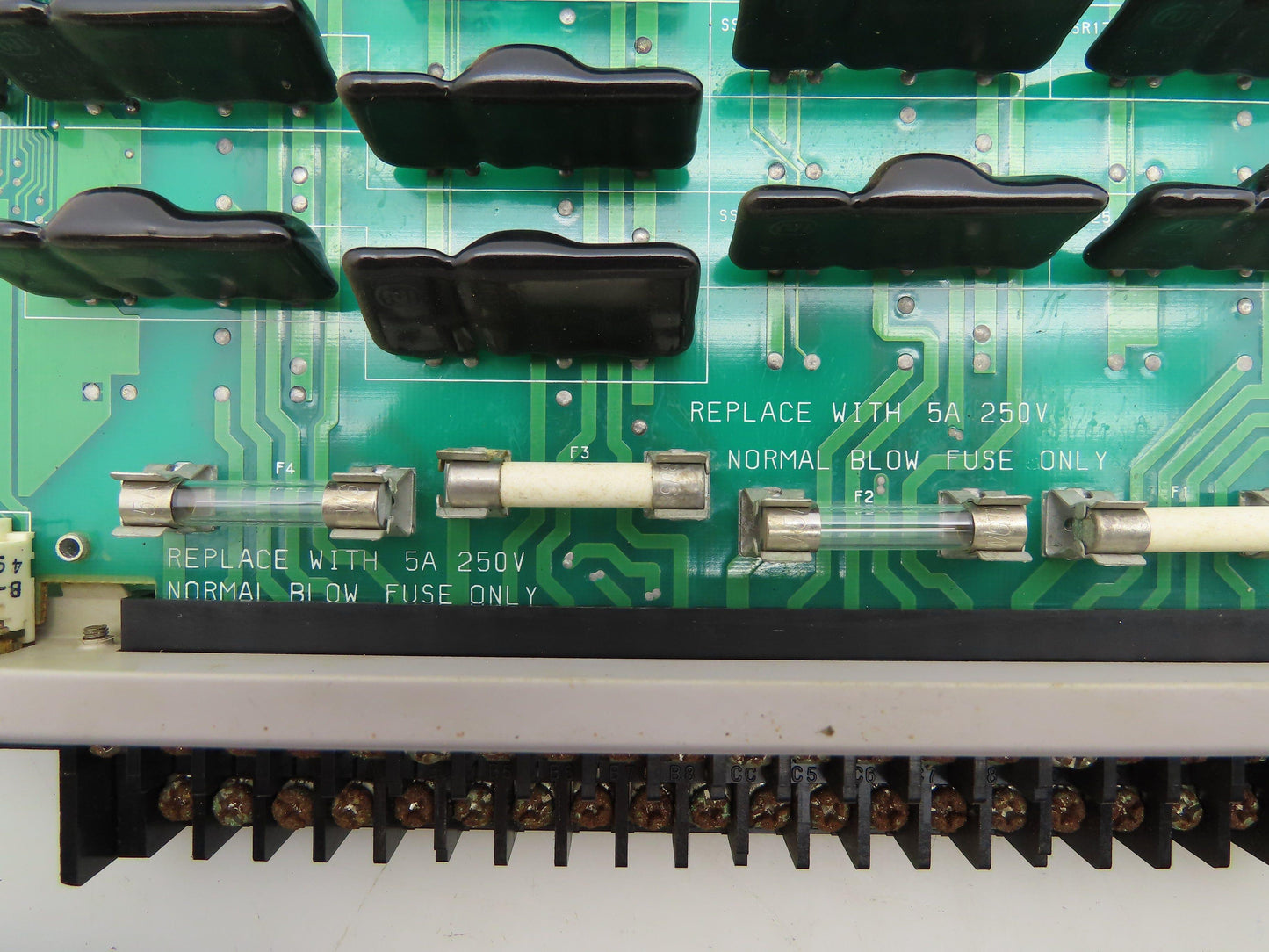 Siemens 505-4816 Output Module 110-220VAC Lot Of 7