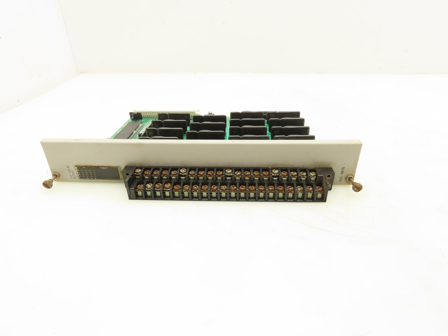 Siemens 505-4816 Output Module 110-220VAC Lot Of 7