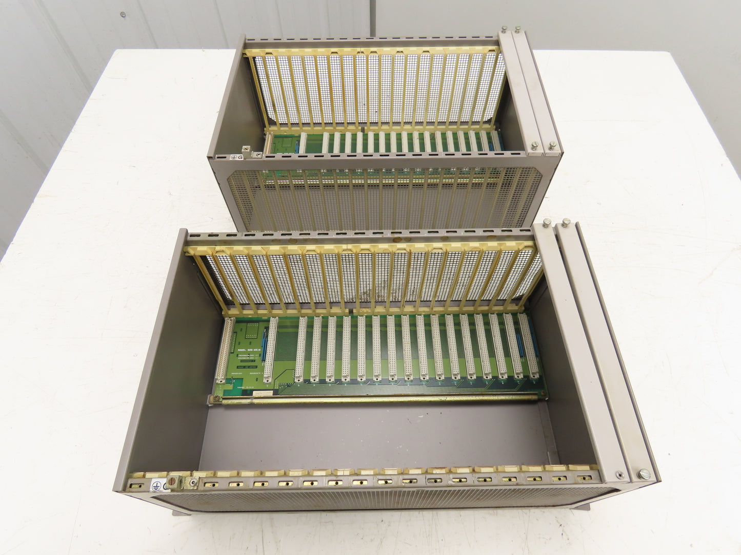 Siemens 505-6516 Slot board with chassis Lot Of 2