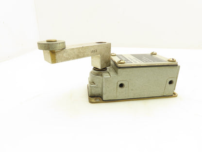 Square D L100WNCS2M34 Type L Limit Switch RB Denison Lox-Switch Series F