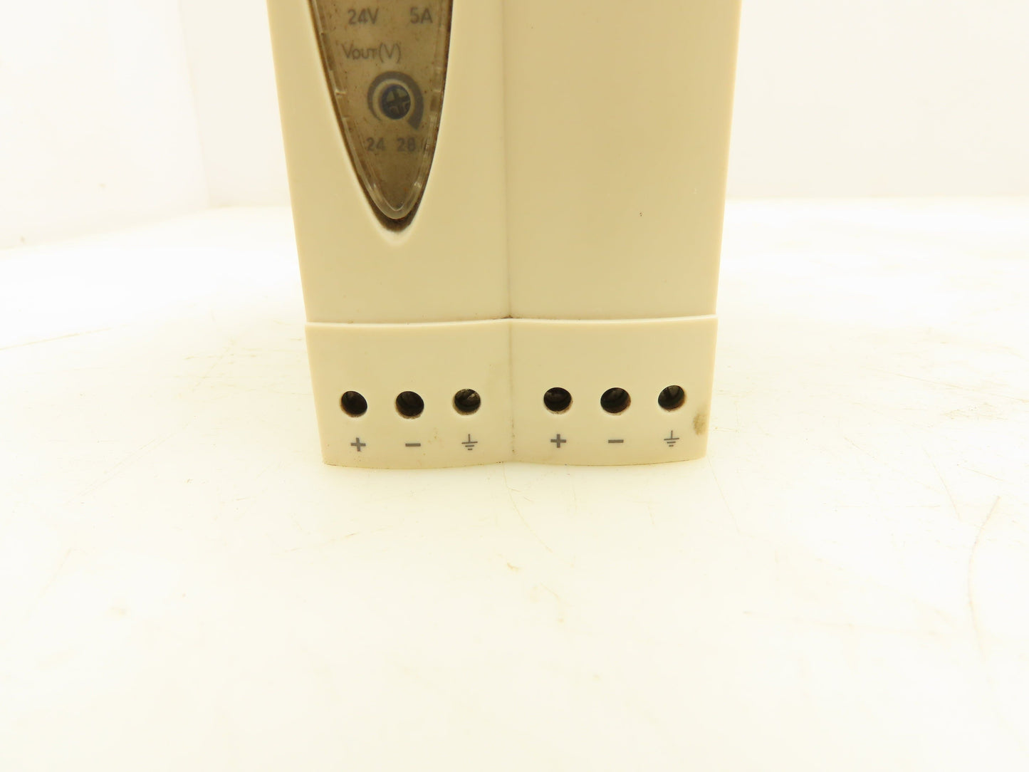 Schneider ABL-8REM24050 Regulated Switch Power Supply 100-240VAC 24V 5A
