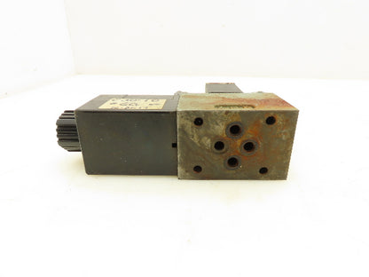 Sumitomo SD4GS-AcB-02B-D24-21 Hydraulic Directional Solenoid Valve 24V  Lot of 3